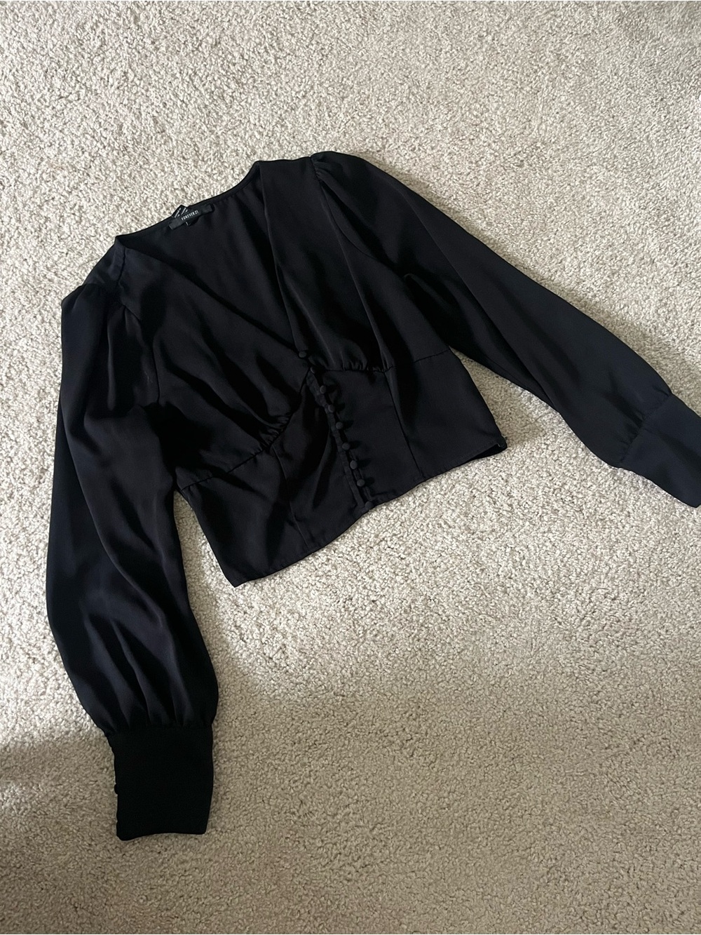Forever 21 Black Button-Front Puff Sleeve Blouse